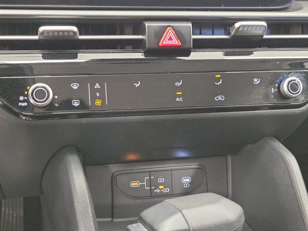 2026 Kia Sportage LX - Photo 21
