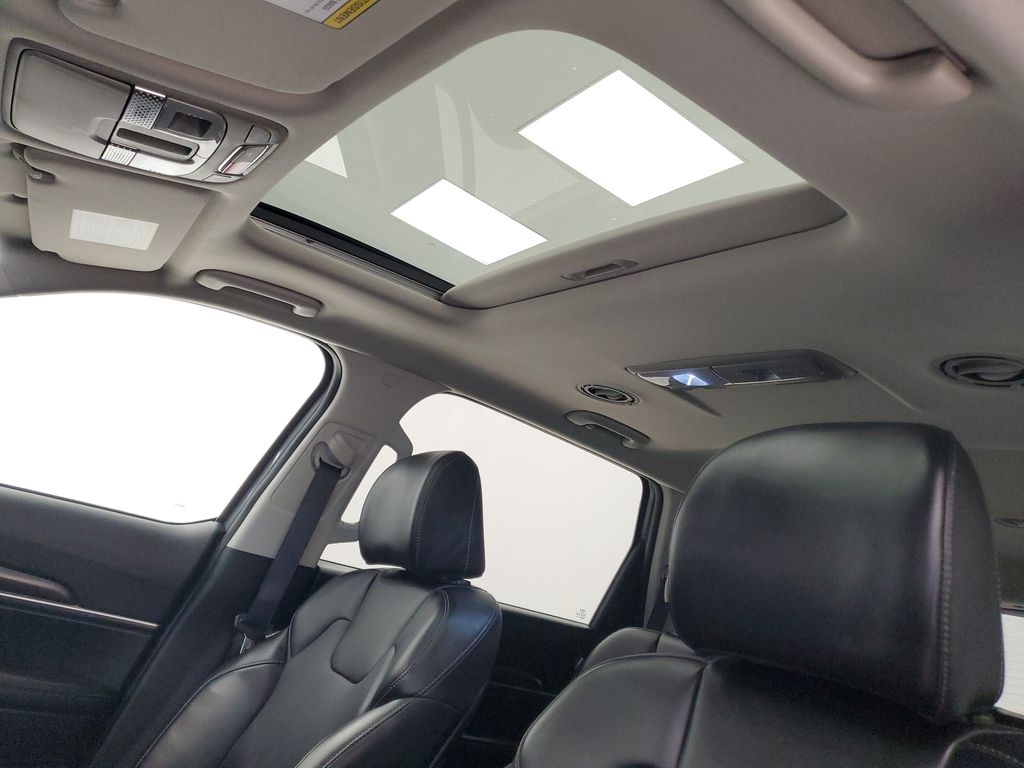 2025 Kia Telluride S - Photo 23