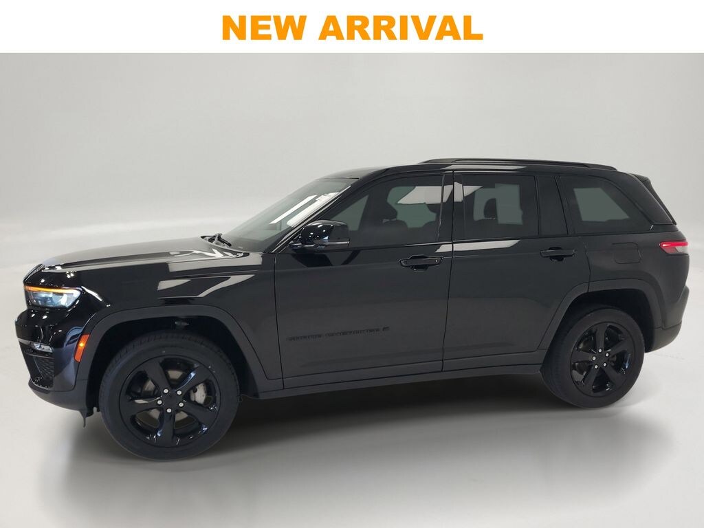 Used 2023 Jeep Grand Cherokee Limited SUV
