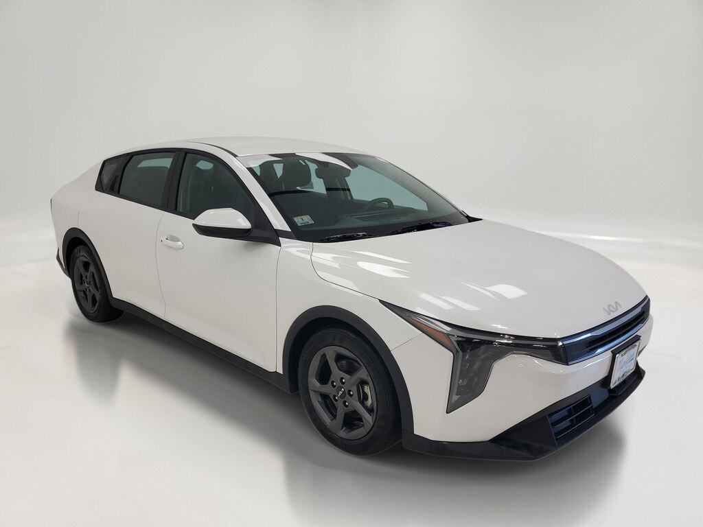 Used 2025 Kia K4 LXS Sedan