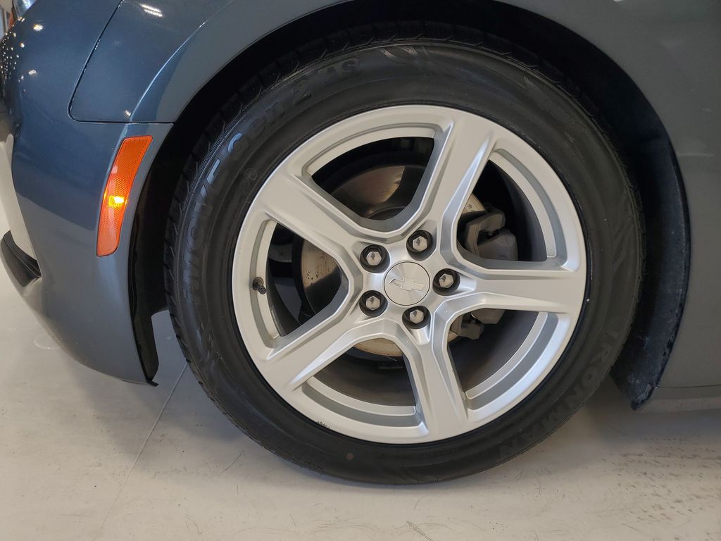 2023 Chevrolet Camaro 1LT - Photo 7
