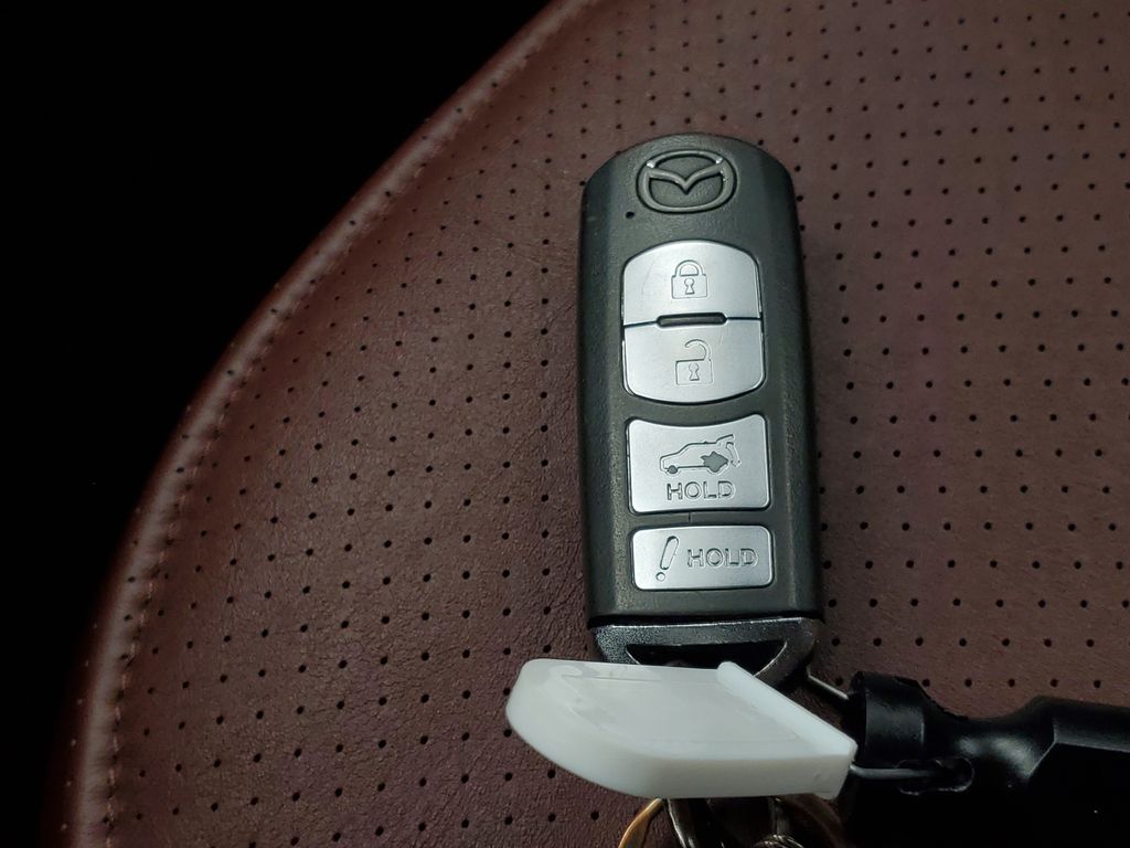 2017 Mazda CX-9 Signature - Photo 26