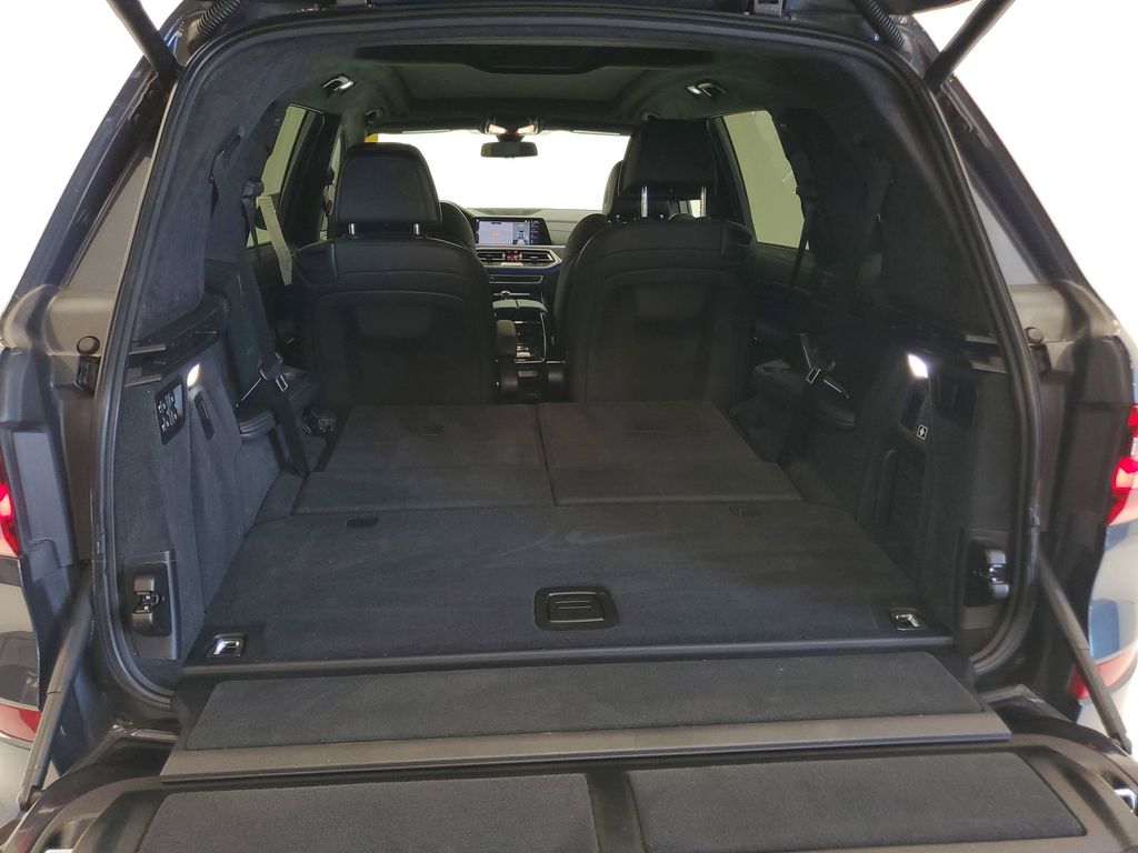 2020 BMW X7 40i - Photo 27