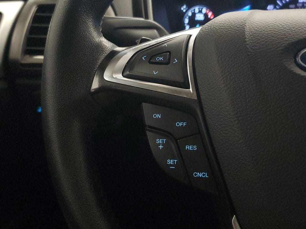 2018 Ford Fusion SE - Photo 13