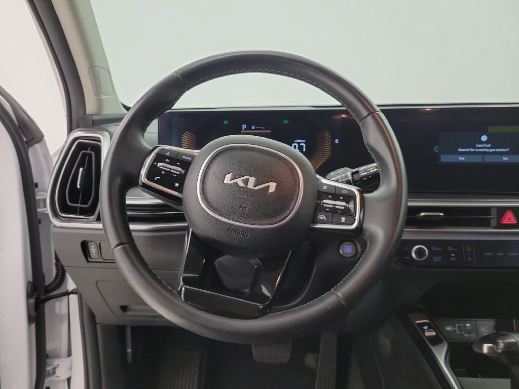 2024 Kia Sorento S - Photo 15