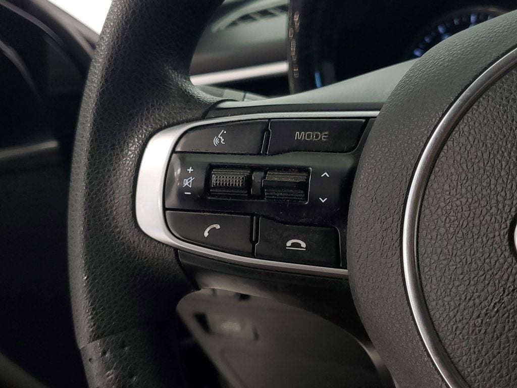 2021 Kia K5 LXS - Photo 14