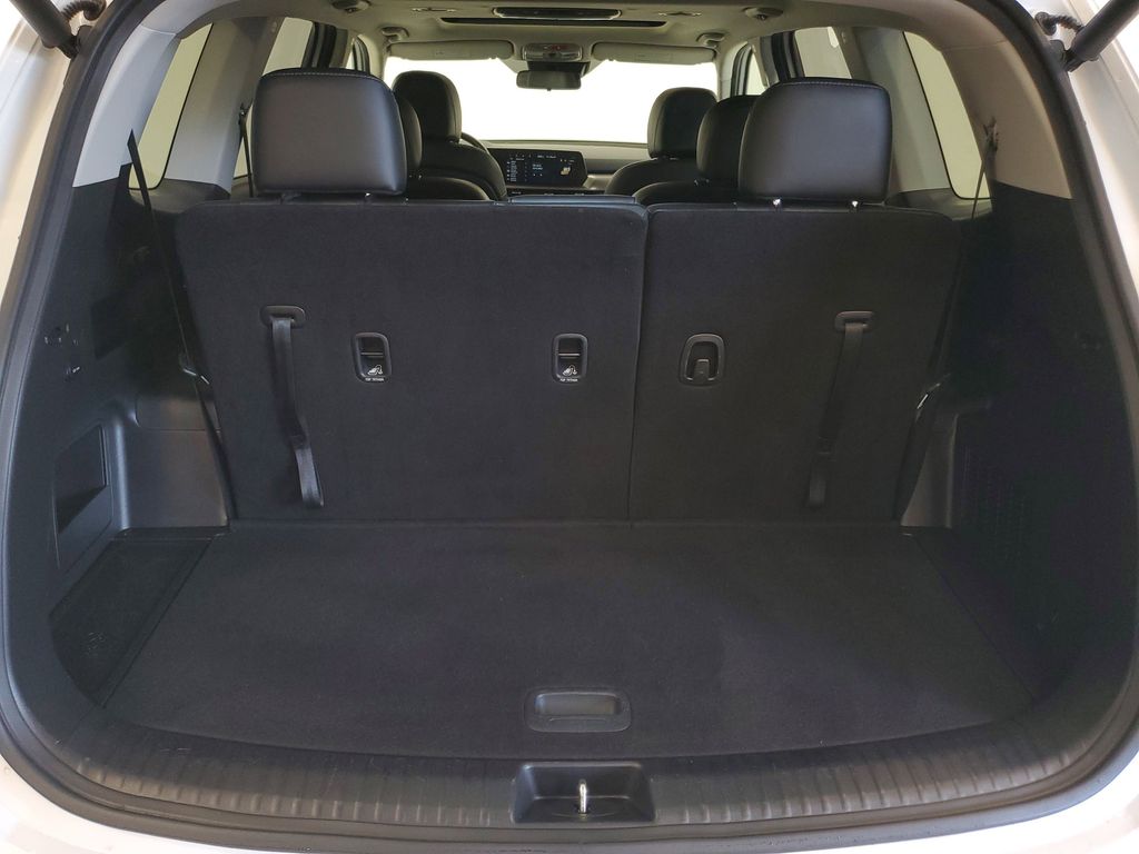 2025 Kia Telluride S - Photo 23