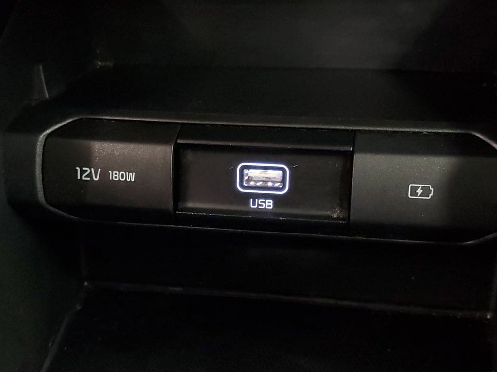 2021 Kia Telluride LX - Photo 22