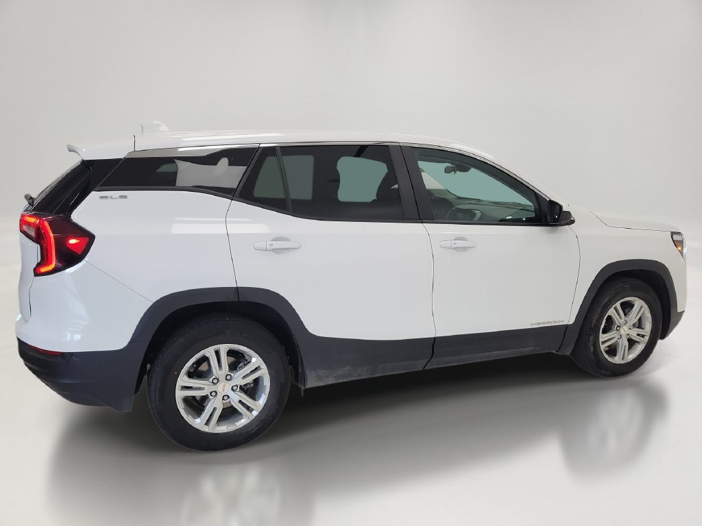 Used 2024 GMC Terrain SLE SUV