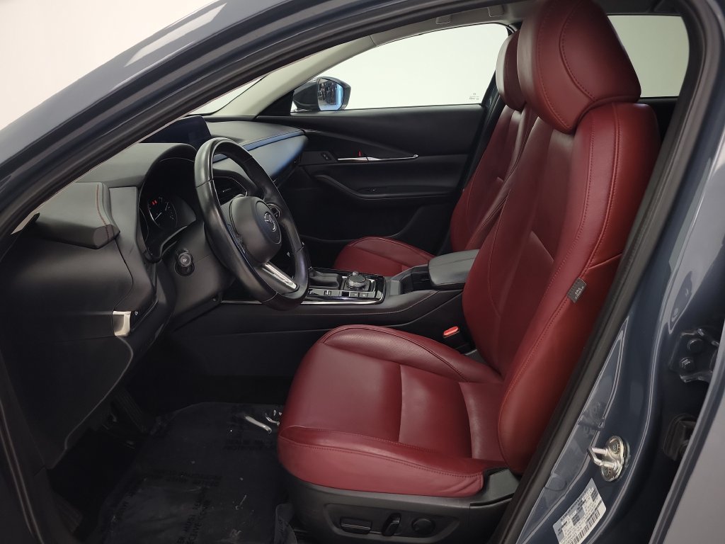 2025 Mazda CX-30 Carbon Edition - Photo 11