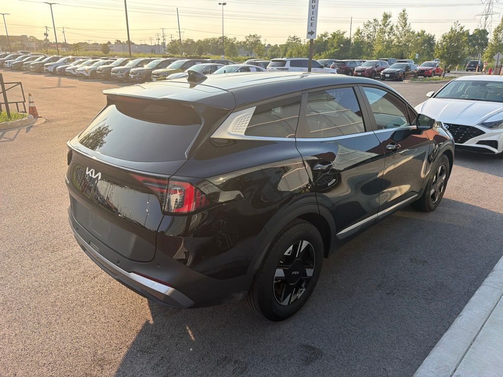 2026 Kia Sportage LX - Photo 4