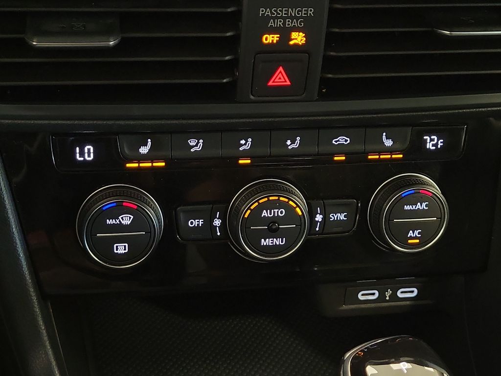 2024 Volkswagen Jetta SE - Photo 20