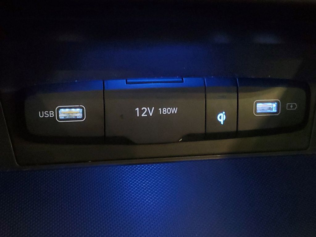 2022 Hyundai Tucson Limited - Photo 23