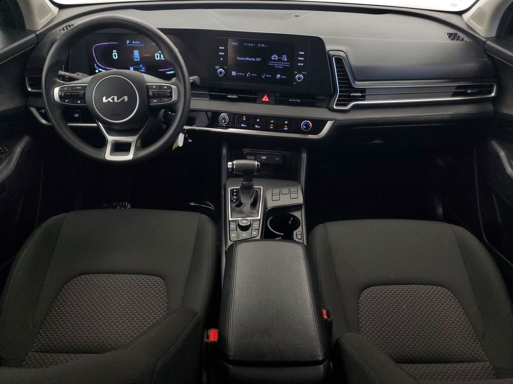 2024 Kia Sportage LX - Photo 13