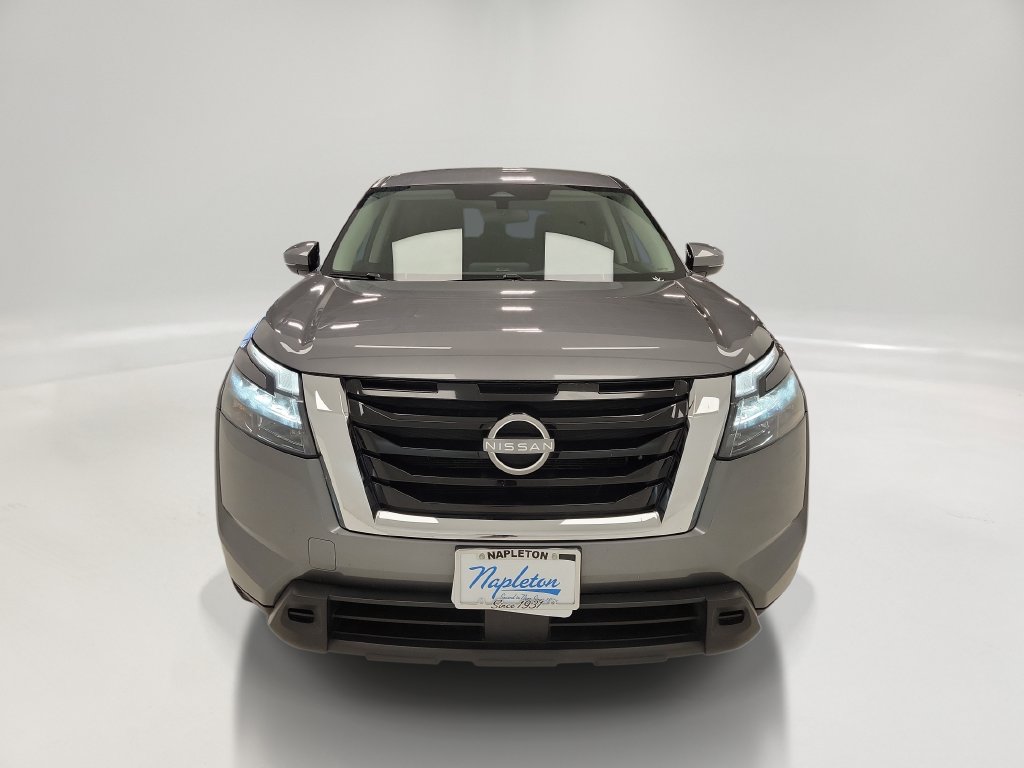 Used 2024 Nissan Pathfinder SV SUV