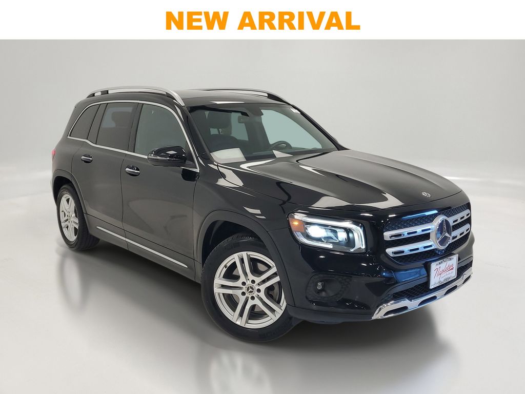 2020 Mercedes-Benz GLB GLB250 4MATIC's photo