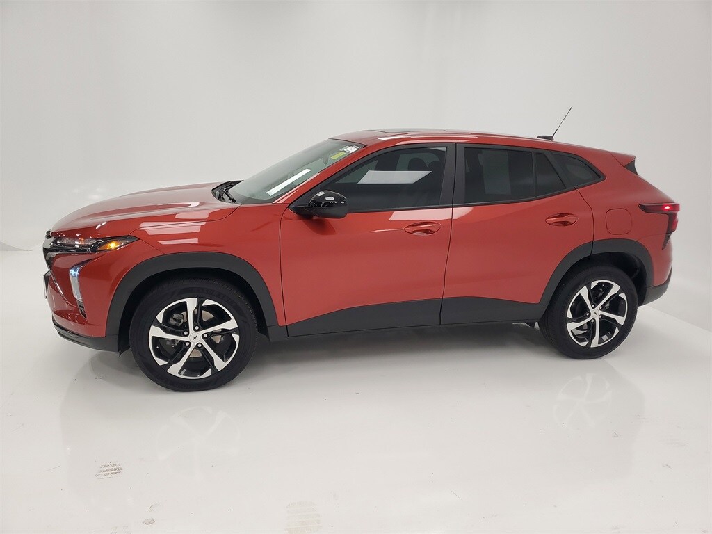 Used 2024 Chevrolet Trax 1RS SUV