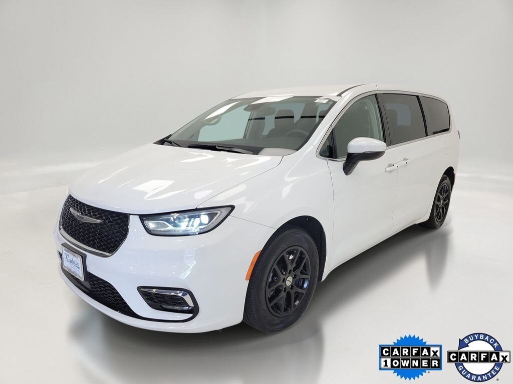 Used 2023 Chrysler Pacifica Touring L Van Passenger Van