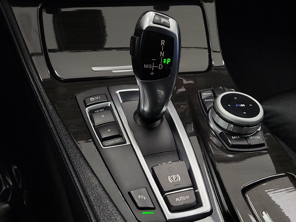 2012 BMW 5 Series 535i - Photo 21