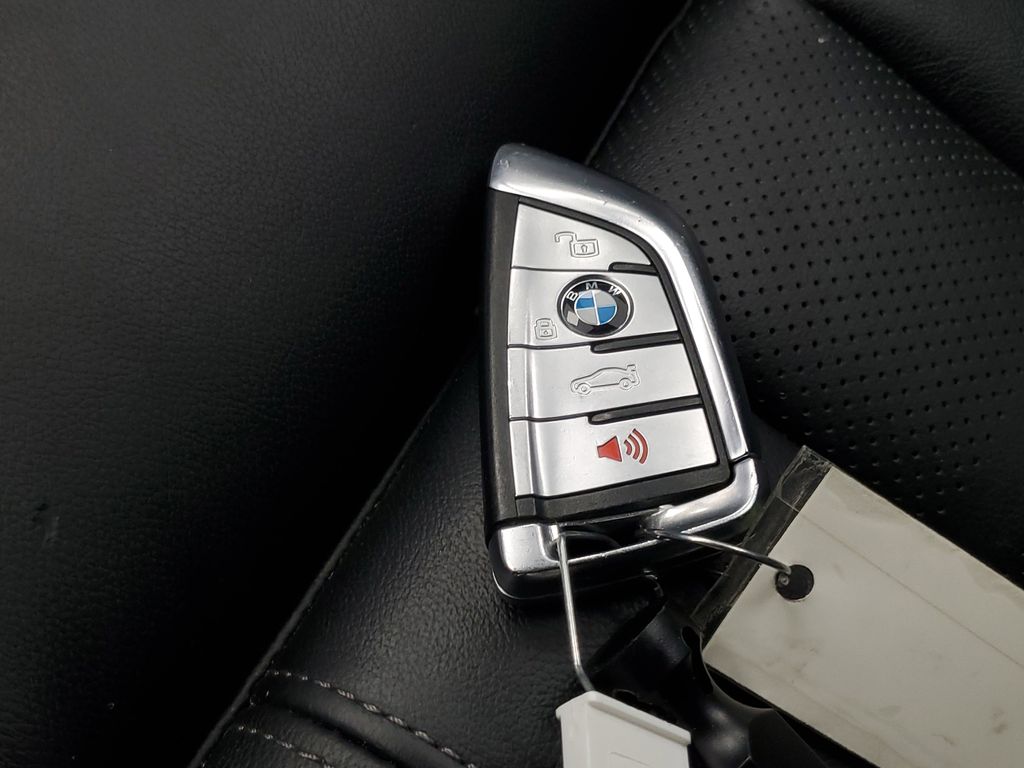 2020 BMW X7 40i - Photo 28
