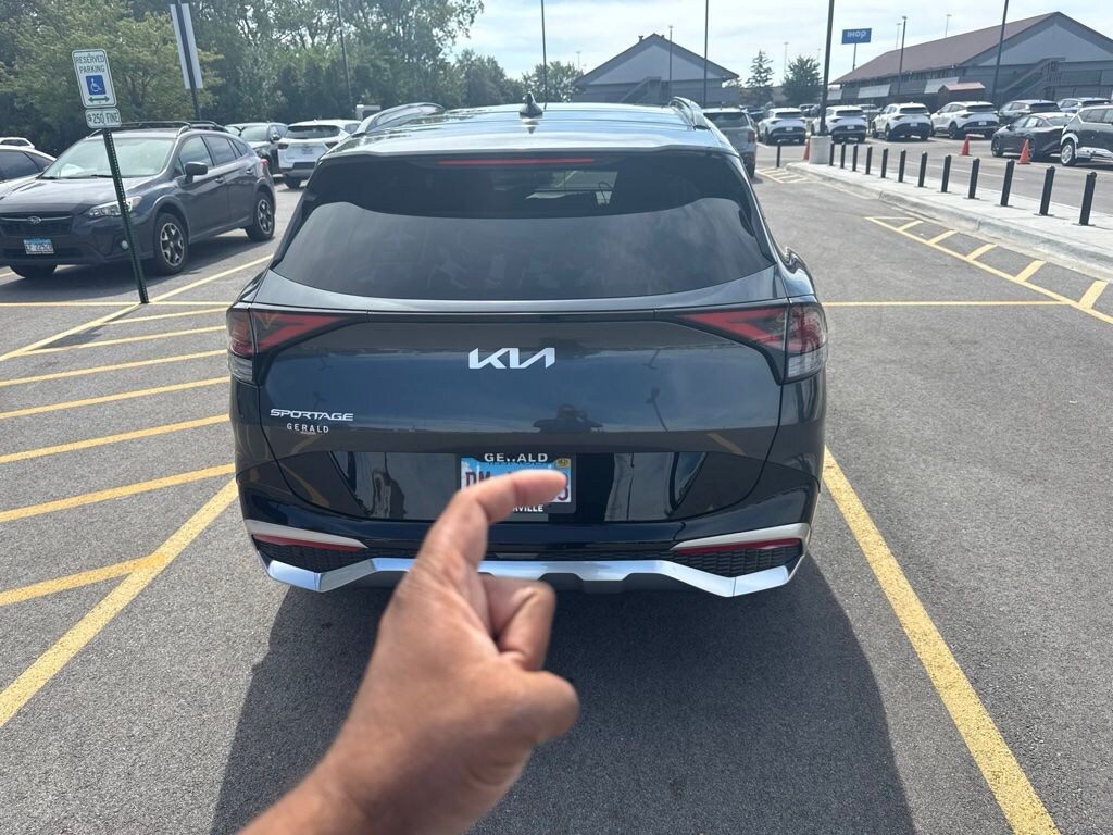 Used 2023 Kia Sportage SX SUV