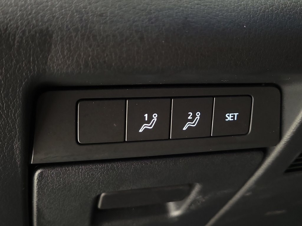 2025 Mazda CX-30 Carbon Edition - Photo 13