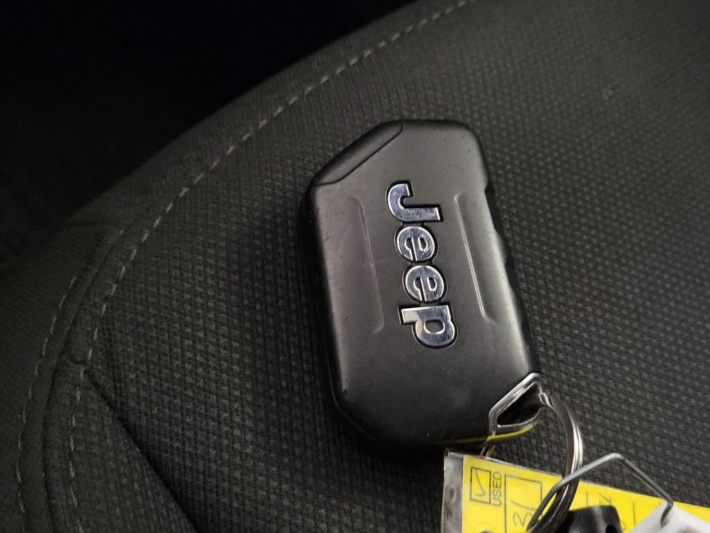2022 Jeep Wrangler Unlimited Sport - Photo 26