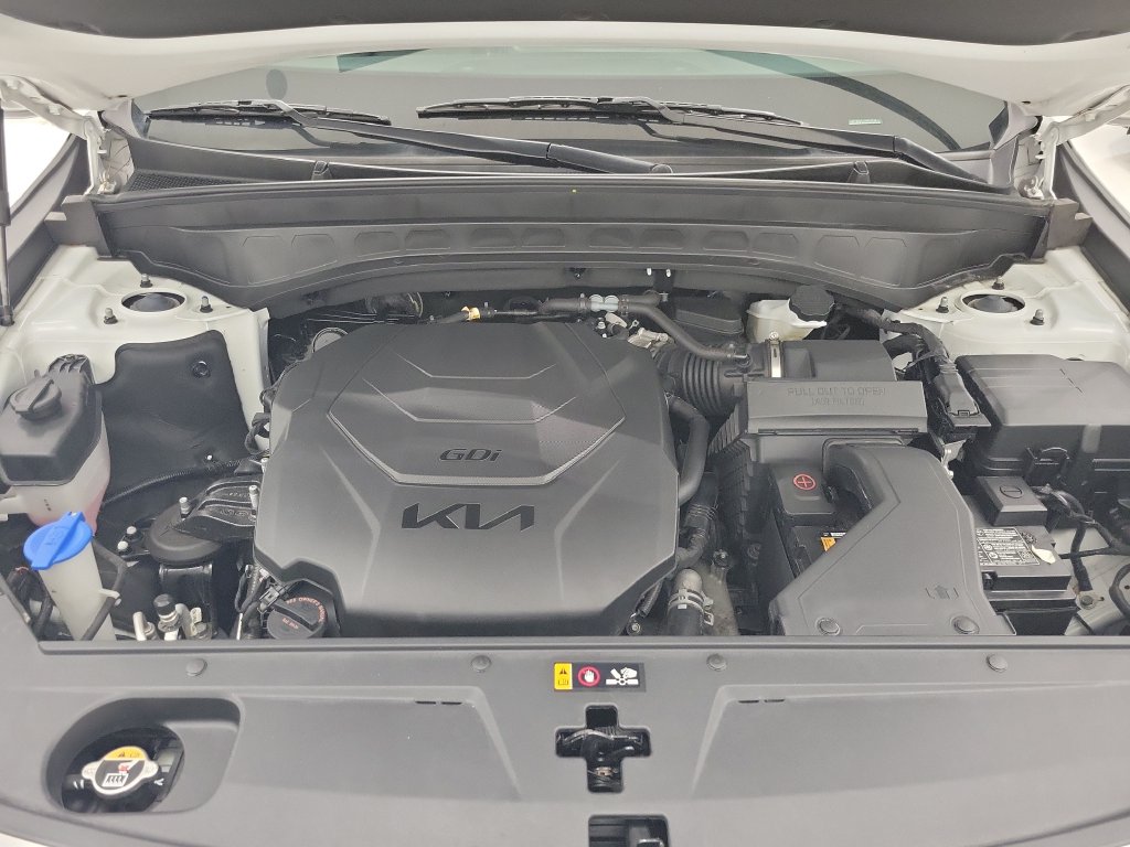 2025 Kia Telluride S - Photo 8