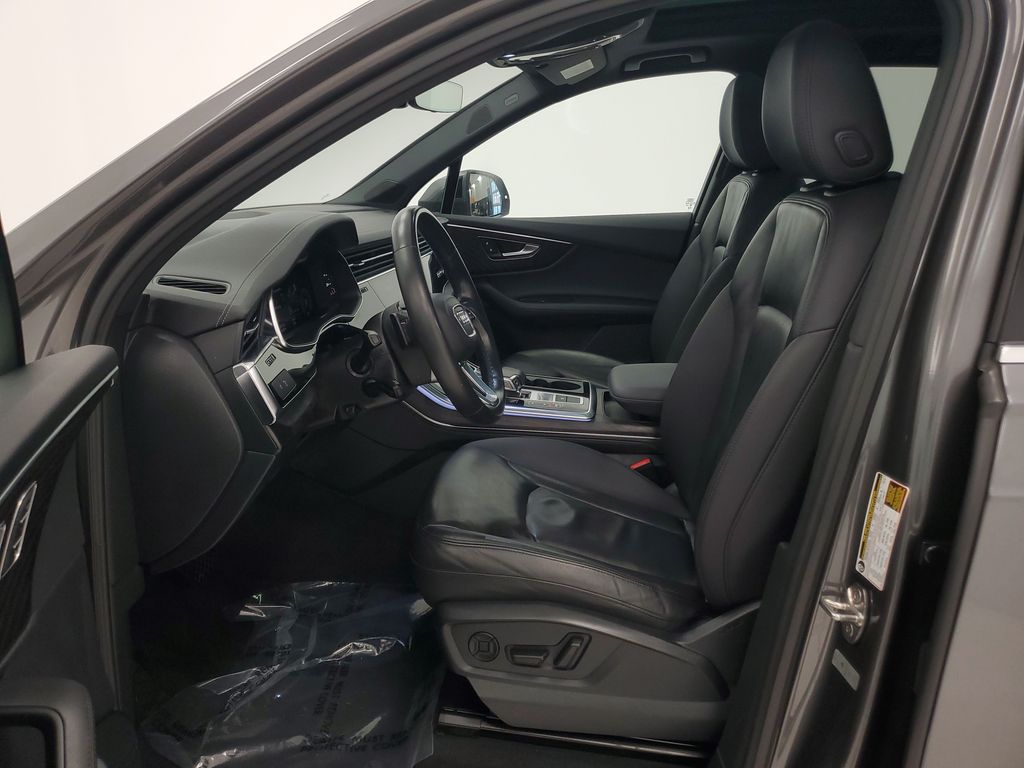 2023 Audi Q7 Premium Plus - Photo 11
