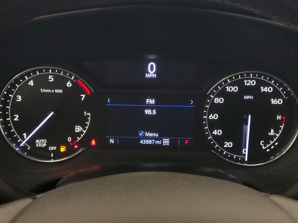 2023 Cadillac XT4 Premium Luxury - Photo 19