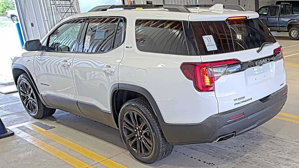 Used 2022 GMC Acadia SLT SUV
