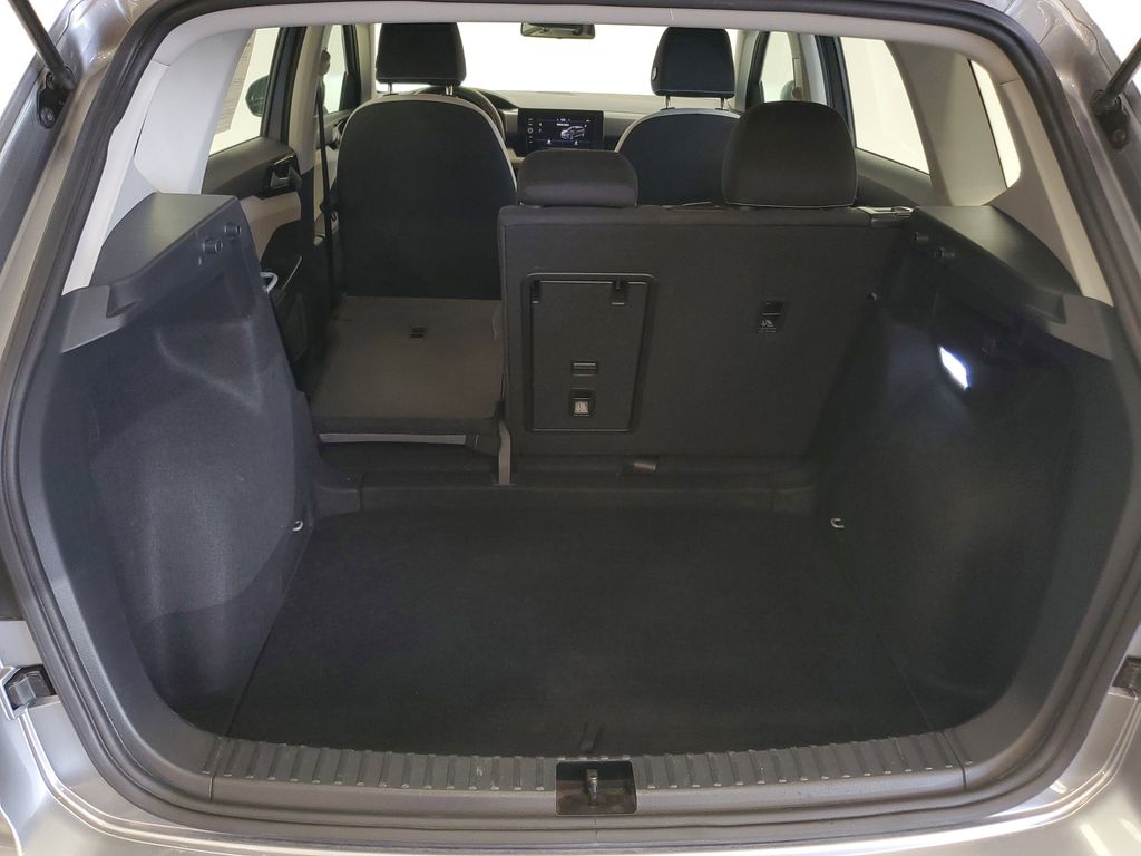 2025 Volkswagen Taos S - Photo 25