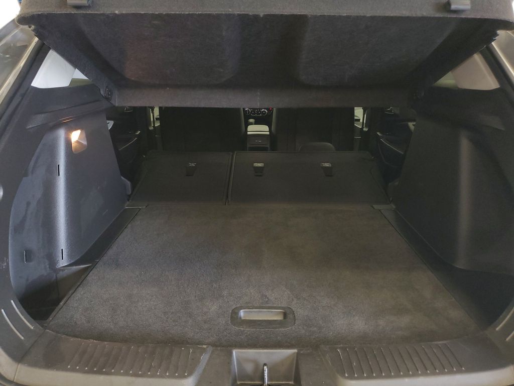 2025 Chevrolet Trax LT - Photo 25