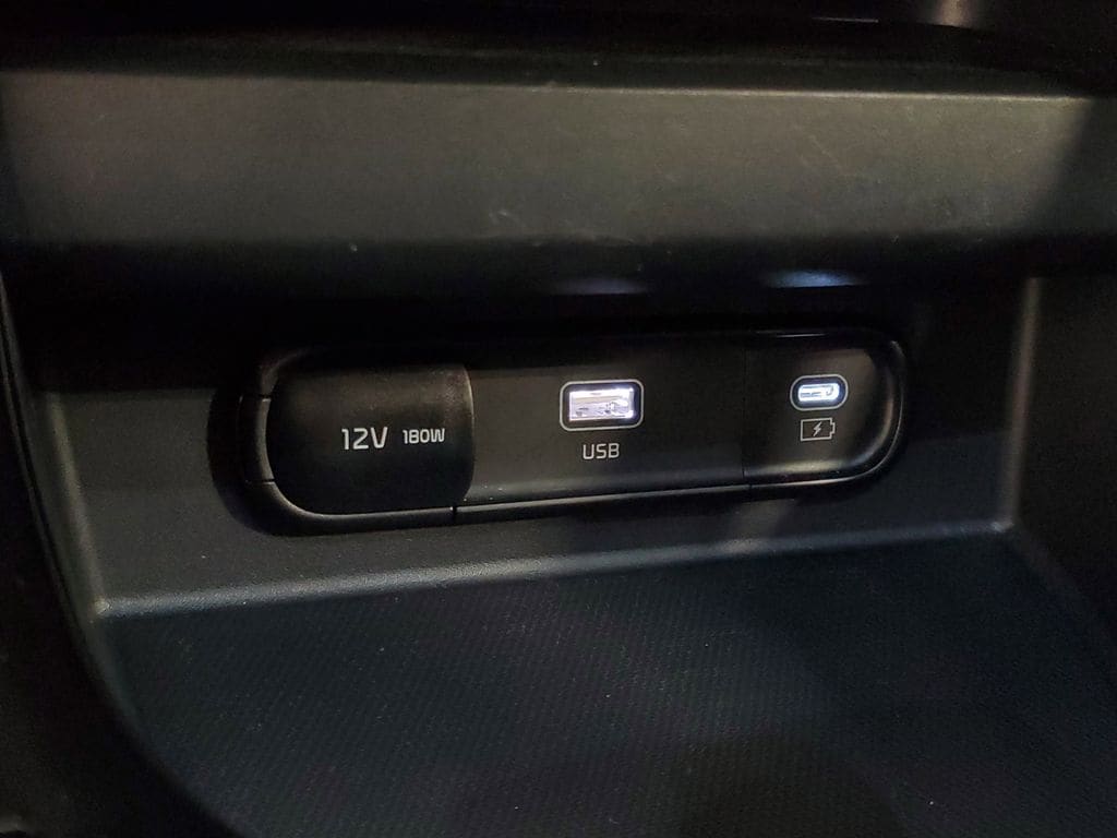 2025 Kia Seltos S - Photo 24