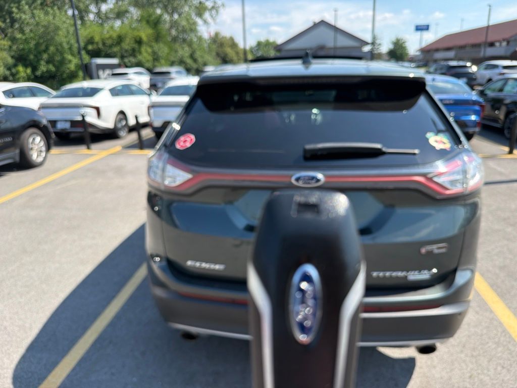 2015 Ford Edge Titanium - Photo 5