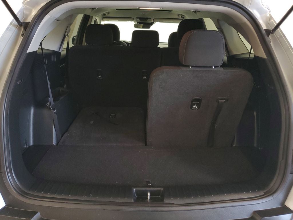 2021 Kia Sorento LX - Photo 24