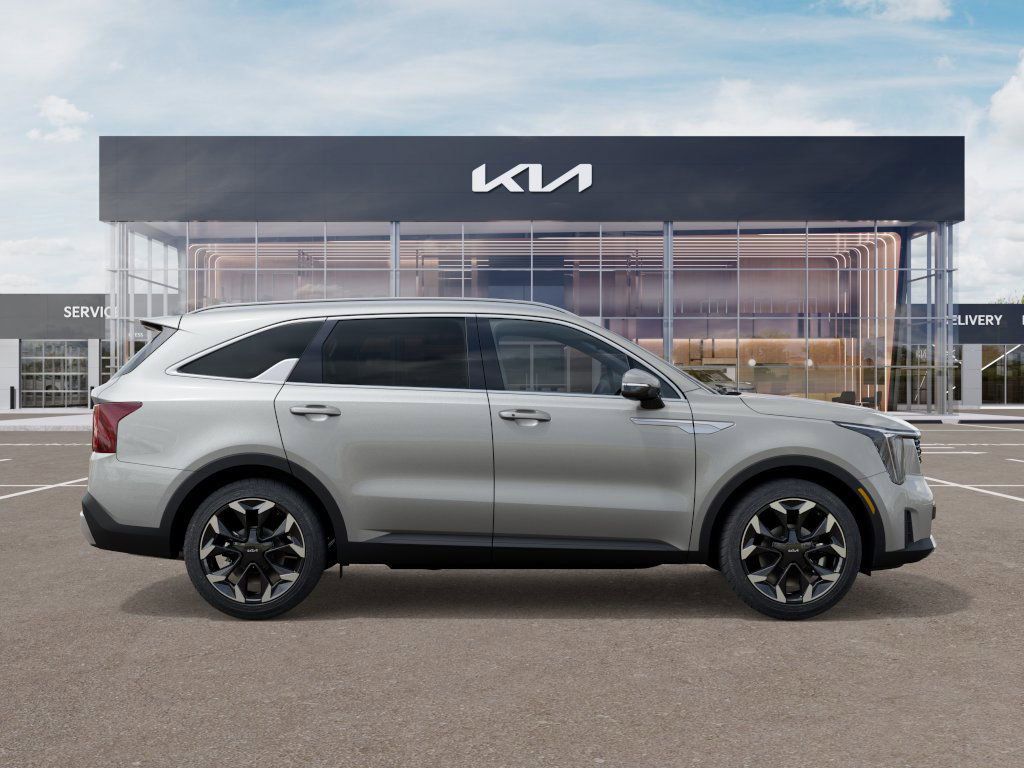 2026 Kia Sorento EX - Photo 7