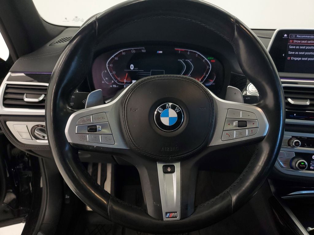 2022 BMW 7 Series 740i - Photo 16