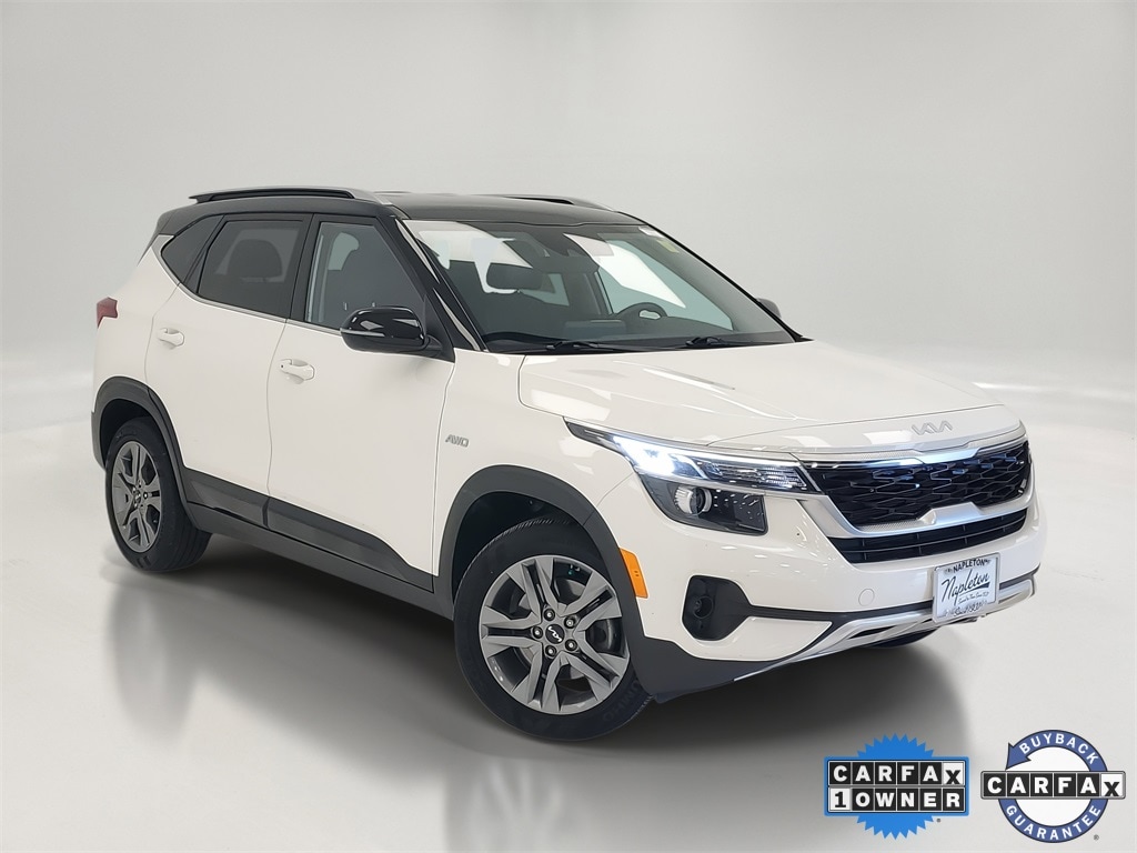 2022 Kia Seltos S's photo