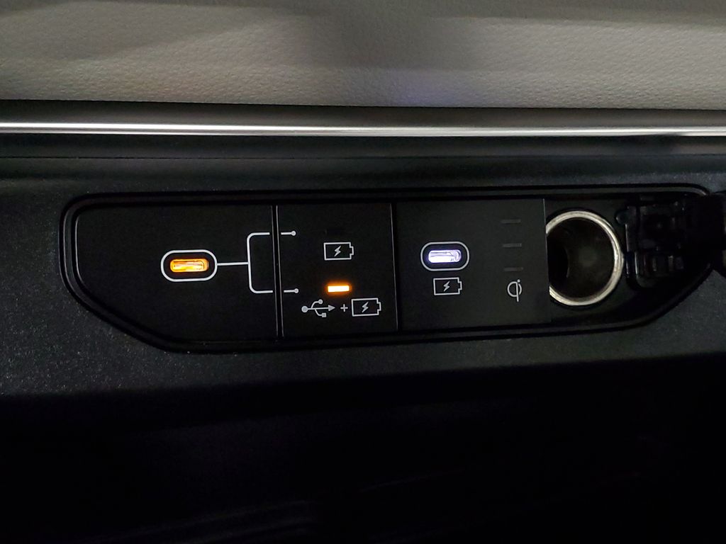 2025 Kia Carnival SX - Photo 23