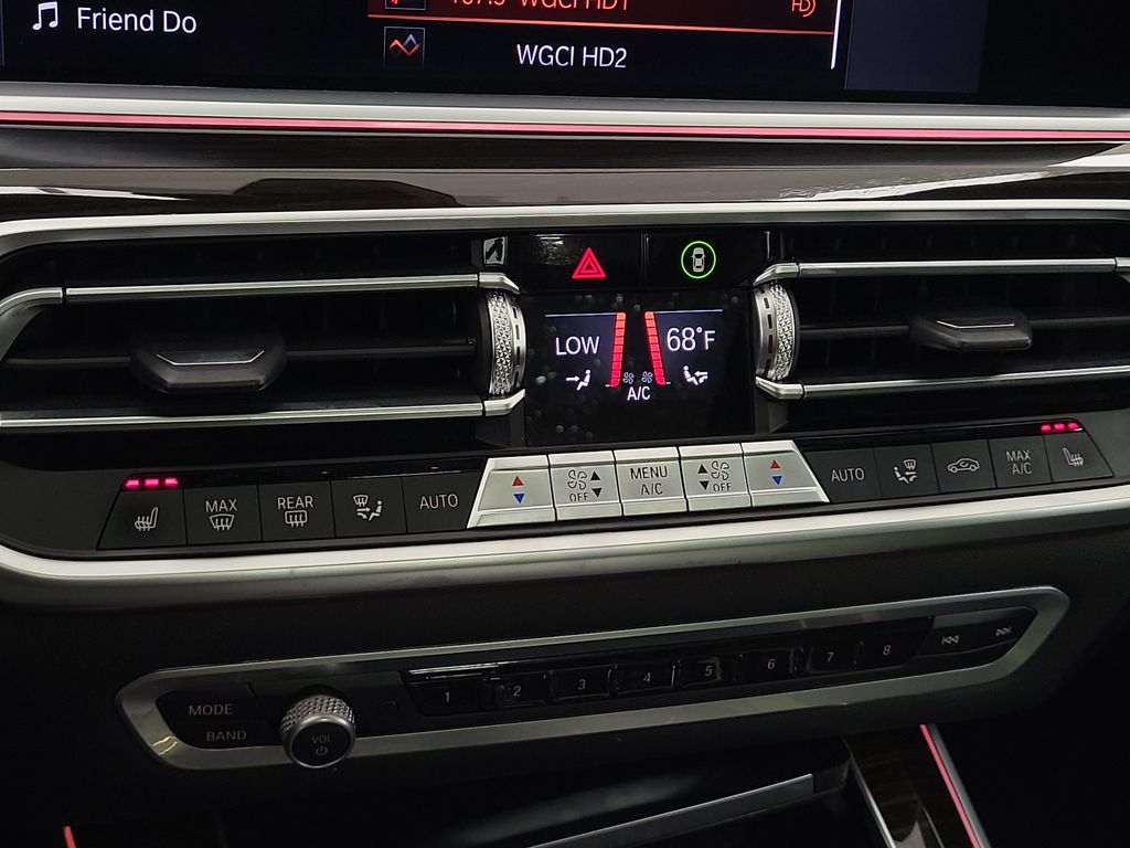 2021 BMW X5 40i - Photo 22