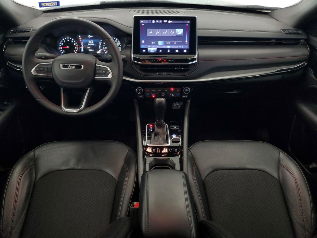 2025 Jeep Compass Trailhawk - Photo 13
