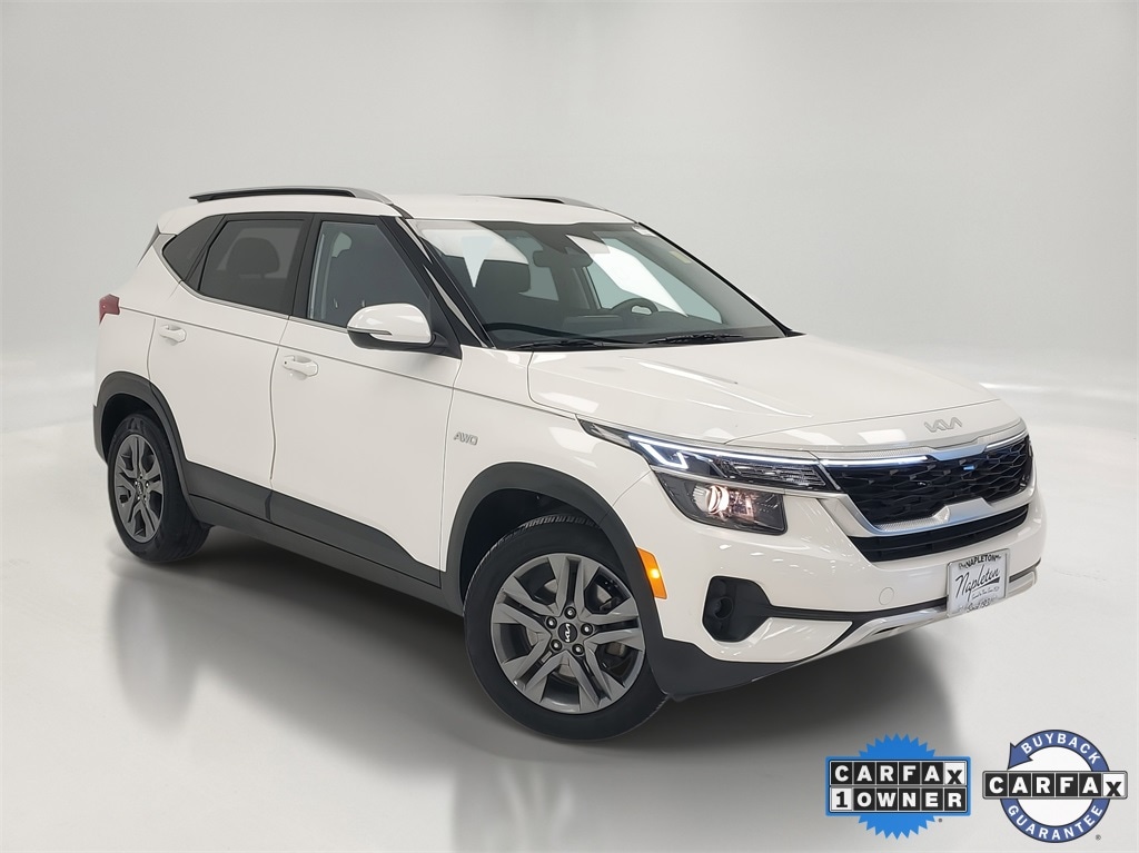 2023 Kia Seltos S's photo