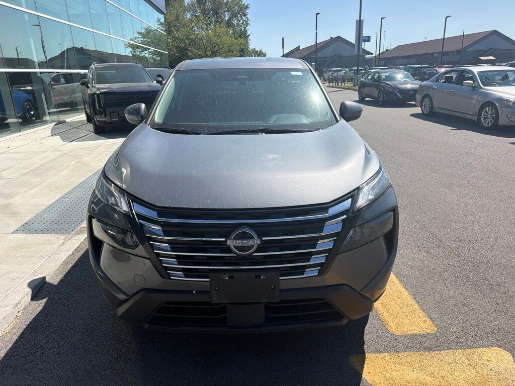 Used 2025 Nissan Rogue SV SUV
