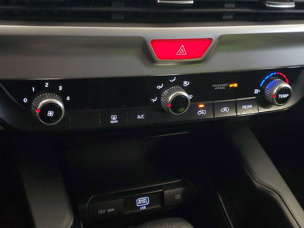 2021 Kia Telluride LX - Photo 21