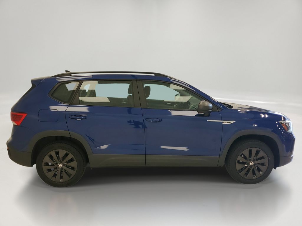 Used 2022 Volkswagen Taos S with VIN 3VVCX7B25NM048812 for sale in Lansing, IL