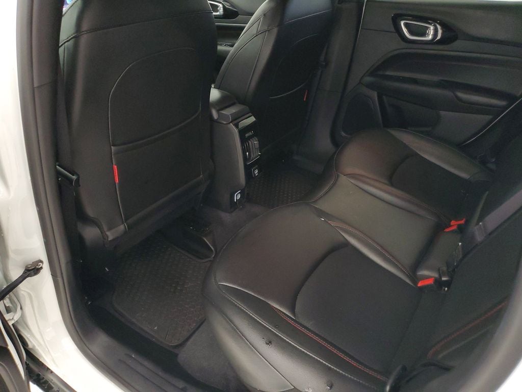 2025 Jeep Compass Trailhawk - Photo 23