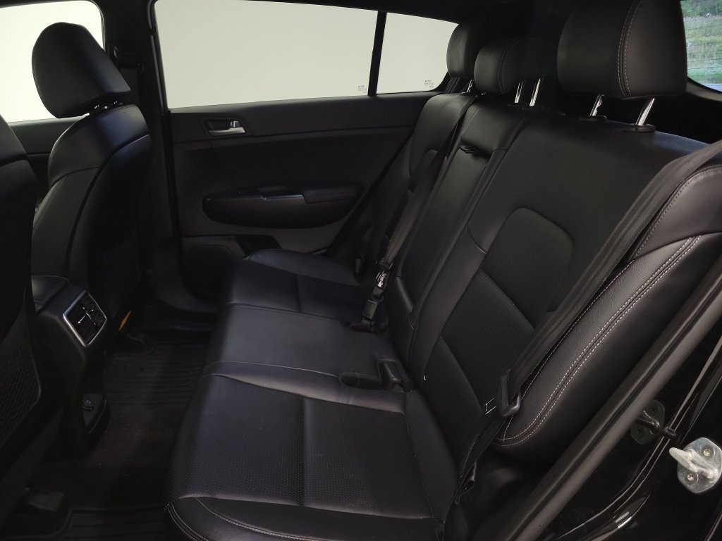 2021 Kia Sportage S - Photo 25