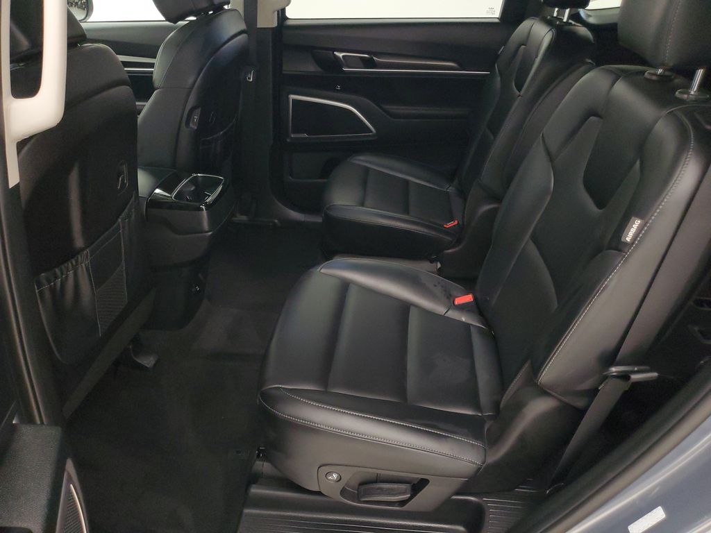 2025 Kia Telluride S - Photo 22