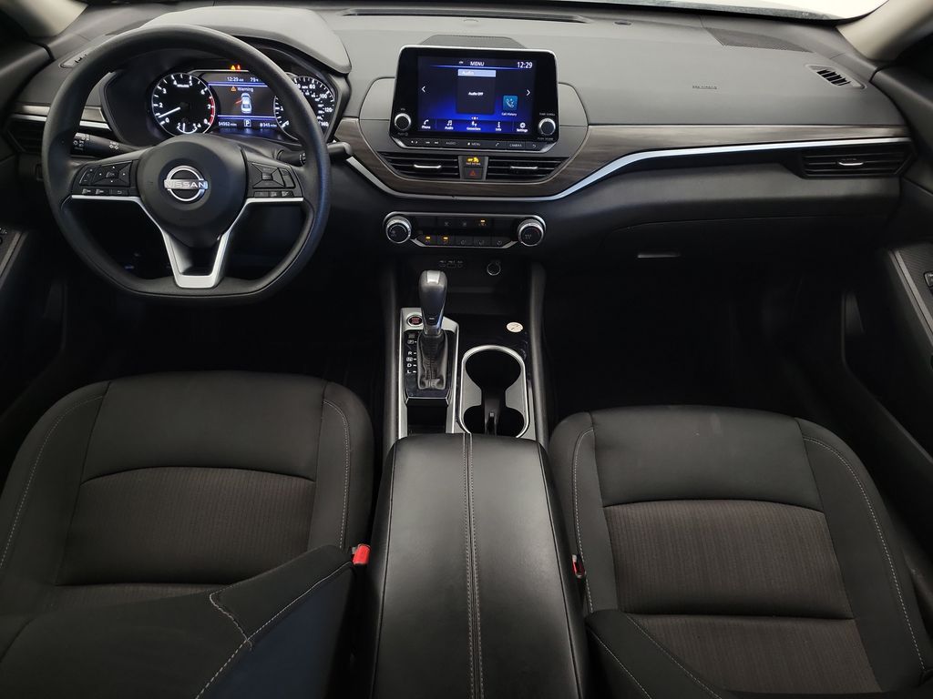 2024 Nissan Altima SV - Photo 12